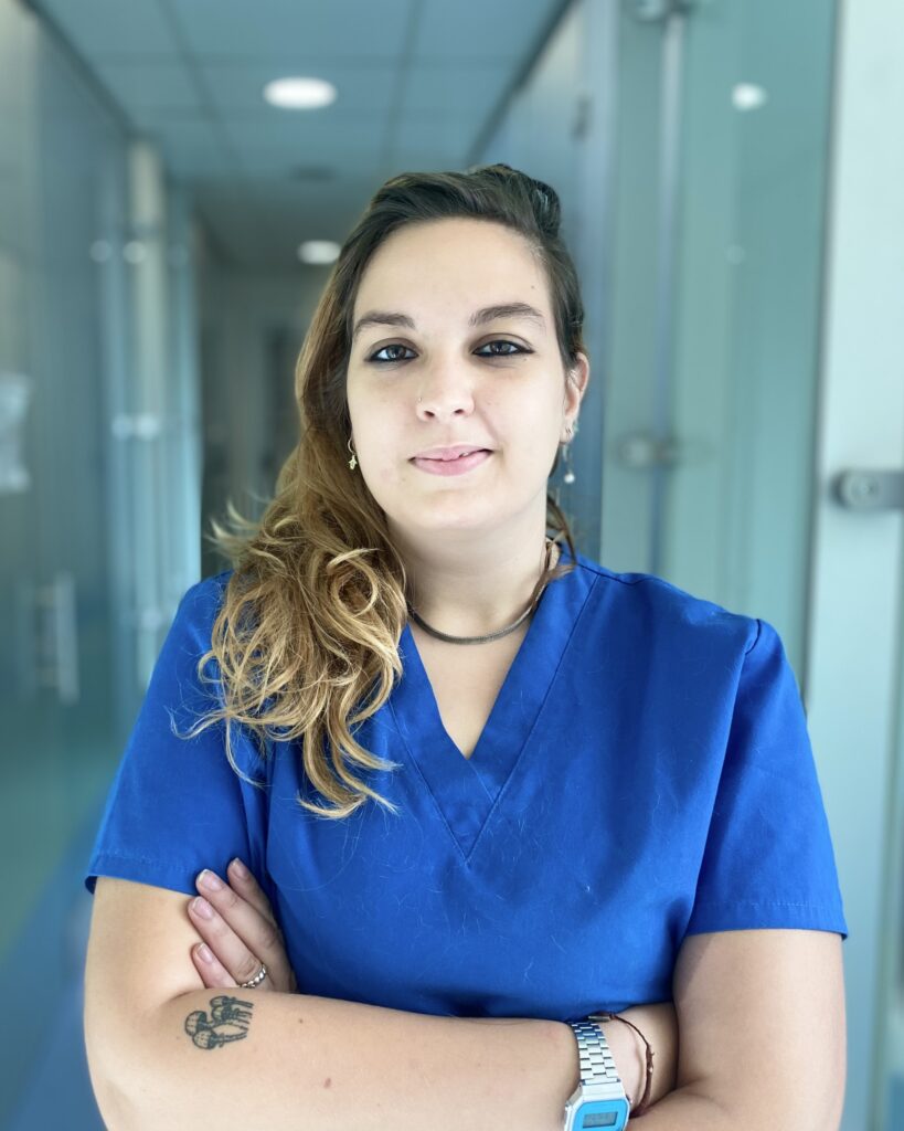 Dott.ssa Martina Falco La Dott.ssa Martina Falco, medico veterinario dell'Ospedale Veterinario San Francesco di Milano